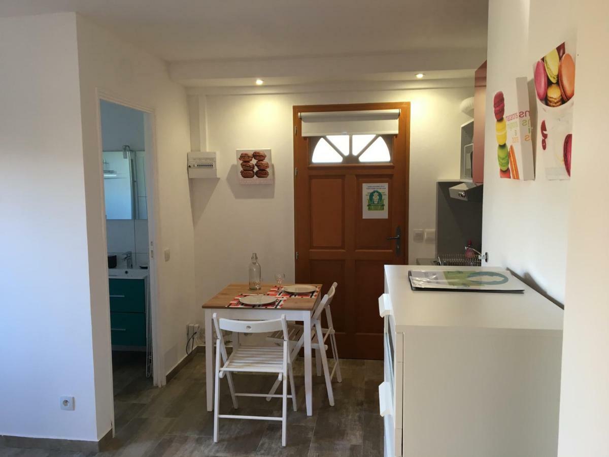 Le Club Des Cigales Daire Hyères Dış mekan fotoğraf